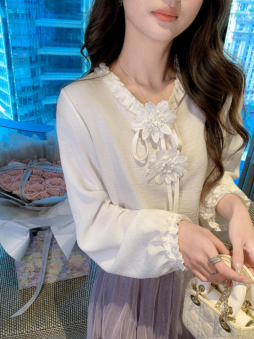 张心子【记忆香氛】花边领系带雪纺衫女春季新款法式内搭衬衫上衣 U2602070 商品图11