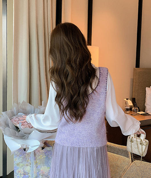 张心子【叠穿美学】复古撞色针织马甲背心女春季新款无袖坎肩上衣 U2602049 商品图12