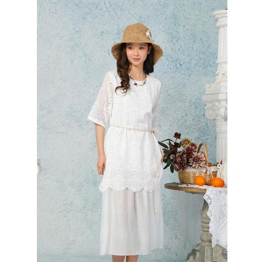 气质温柔镂空绣花连衣裙-纪念日百货门店同款169604230 商品图2