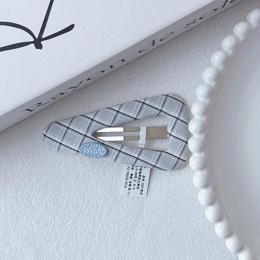 ZY学院格韩版简约清新三角夹GZXY发夹-纪念日百货门店同款169452336 商品图1