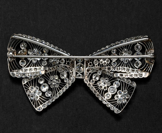 独角鹿西洋古董20世纪初法国出品美好时代风格18K白金镶嵌钻石蝴蝶结造型胸针 商品图6