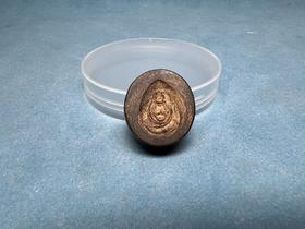 【沉水沉香弥勒吊坠】4.7克 高2.5cm 宽2.3cm 厚度0.9cm | 大梦香堂