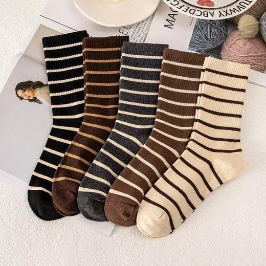 春节不打烊【软糯亲肤❗️舒适百搭】袜子美拉德女中筒中筒黑白条纹韩版百搭ins学院潮百搭运动长袜休闲。jd 商品图0