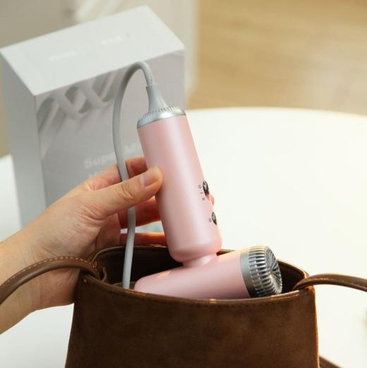 差旅送礼必备🔥【塞尔兰斯高速mini吹风机】比手机还小的吹风机❗把高速干发引领到了新高度✅比手机小，重量仅313g，外出携带方便 商品图0