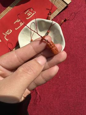 冬葵给大家拜年啦！18K金九口料手工雕刻南红节节高升