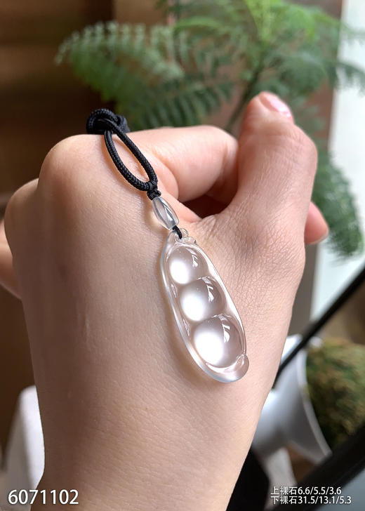 玻璃种福豆裸石。 79999【6071102】 商品图3