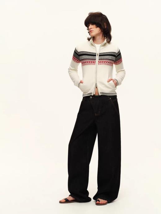 出逃赤岗西/C26SSE029/复古立领提花羊毛毛衣外套 商品图4