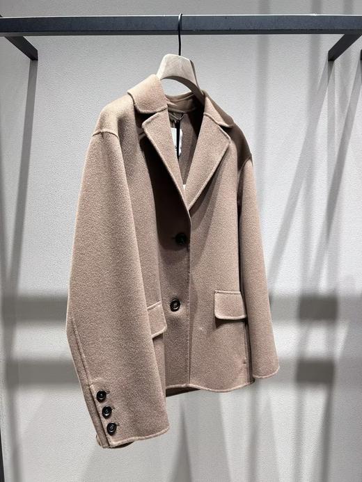 Max Mara 短大衣女  9041016106-098 . 商品图1