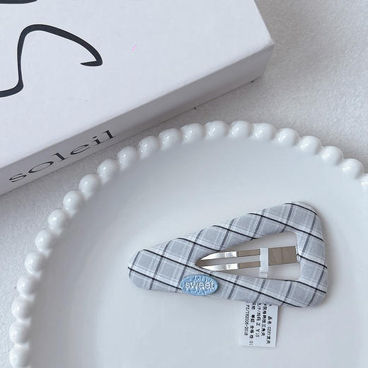 ZY学院格韩版简约清新三角夹GZXY发夹-纪念日百货门店同款169452336 商品图3