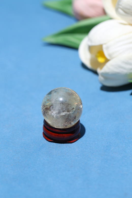 迷罗元和堂 | 白紫茶水晶球 | 透体随机发｜冰裂 矿坑 棉絮均为水晶天然形成 介意勿拍 【器悟雅玩】 商品图3