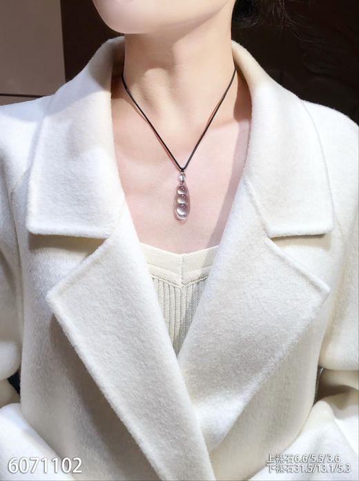 玻璃种福豆裸石。 79999【6071102】 商品图4