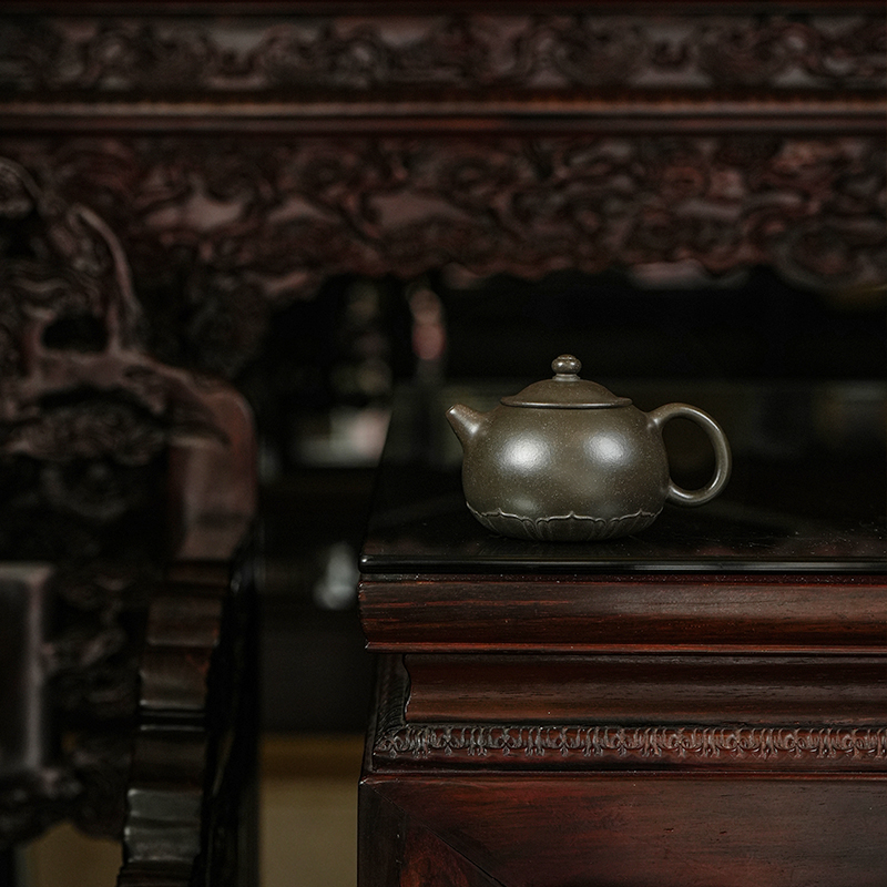 龙德堂陶艺 汤宣武 作品《莲波》九龄君子兰 190cc 库存请咨询客服