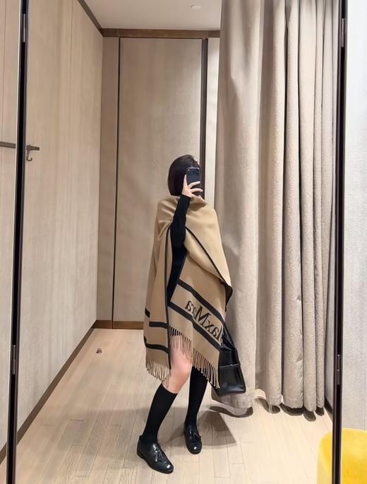 Max Mara 围巾女  4541056106-001 . 商品图2