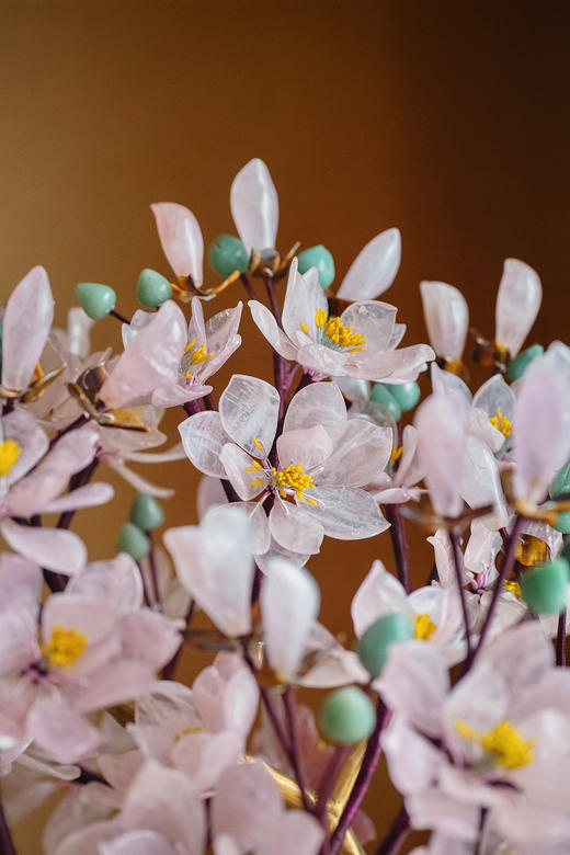 【已售】独角鹿西洋古董中国出品传统宝相花纹景泰蓝盆装饰「玉兰报春」主题珍宝像生盆景 商品图5