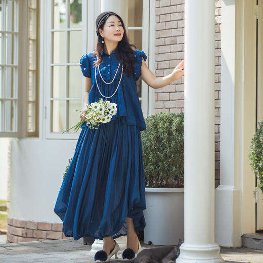 【林栖设计小店】植物染色|手工植物蓝婴儿棉密褶2026春新款宽松翻领衬衣1961015 商品图4