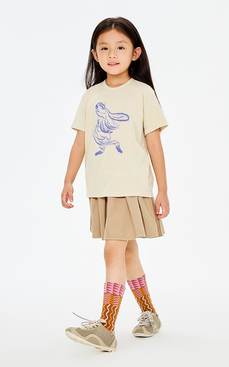 jnby  26年春款  短袖T恤  1Q2110150