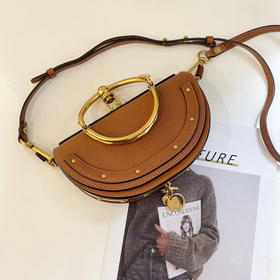 克洛伊 Nile 小号 棕色 金扣 手环 半月包