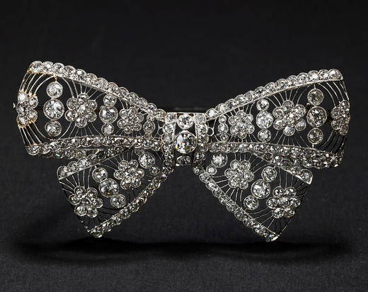 独角鹿西洋古董20世纪初法国出品美好时代风格18K白金镶嵌钻石蝴蝶结造型胸针 商品图1