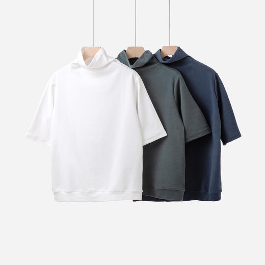 设计感磨毛五分袖T恤 商品图2