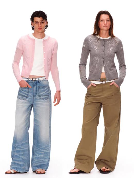 出逃赤岗西/C26SSM100/羊毛抗起球正肩圆领针织衫 商品图1