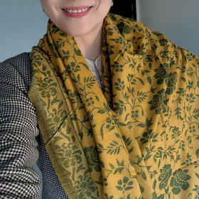 卡尼披巾。100*200。100%Cashmere