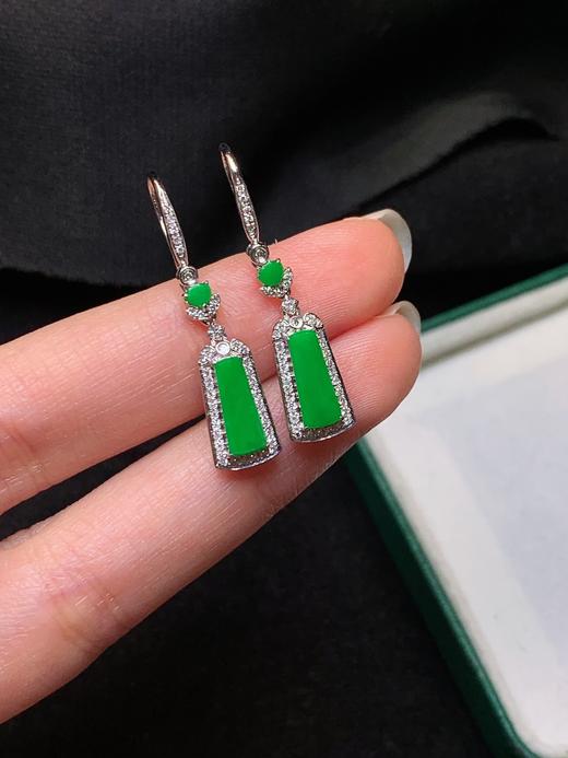 无事牌翡翠耳坠 商品图1