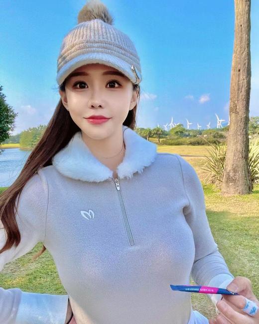 M家兔耳朵早春女士毛领薄绒长袖拉链衫来了！W121015-50 商品图5