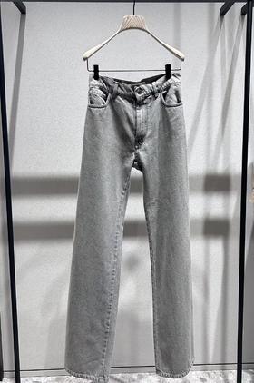 Max Mara 牛仔裤女  1181026106-003 .