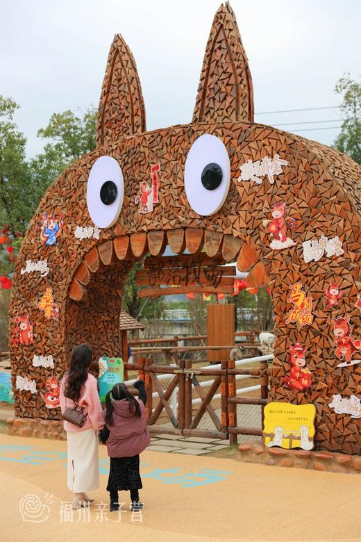 【旗旗Hi森动物城】身高90cm以上儿童及成人均需买票，大小同价，一人一票！70+种动物近距离互动，凭手环当天无限次进出~~ 商品图7