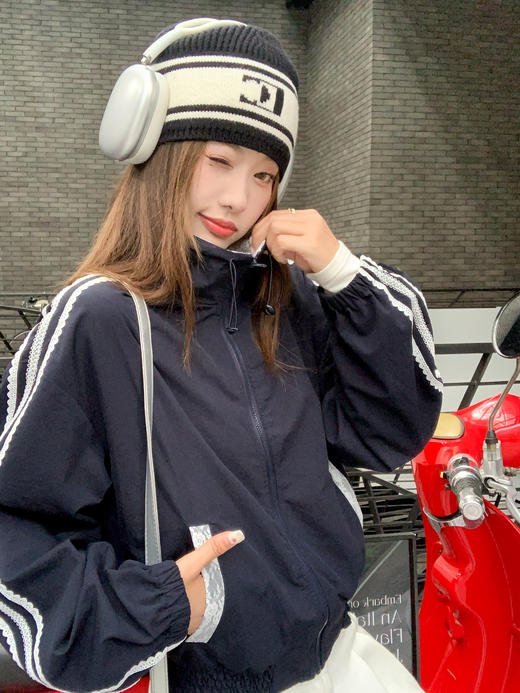 <曾小咸推荐>2.26现货秒杀 ！微信超特价！蕾丝拼接外套 日常219.99 立减90 秒杀129.99！！ 商品图13