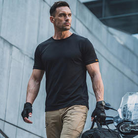 龙牙秘战短袖圆领T恤