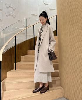 Max Mara 大衣女  1011106106-005 .