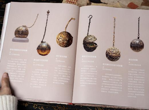 《大唐气象：隋唐的史诗与瑰宝》（限量刷边版），随书附赠：六骏呈祥·贞观经典影像屏风礼，(包含1个信封，1个屏风折页，2个底座，6张马的卡片) 商品图6