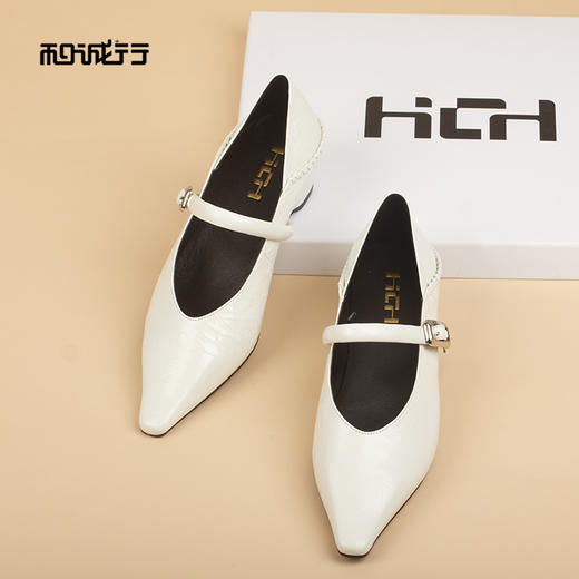 和诚行2026春季新款简约风尖头一字扣玛丽珍粗跟通勤百搭中跟单鞋1080167 商品图1
