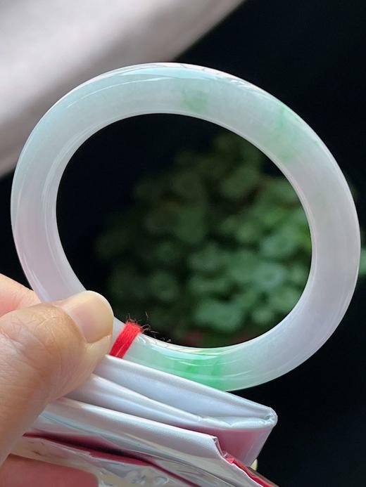 57圆条翡翠手镯 商品图4