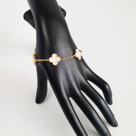 【全新】VCA梵克雅宝Vintage Alhambra系列VCARA41800 18K黄金镶白贝母四叶草白五花手链 链长约19cm120226NJS37 商品图6