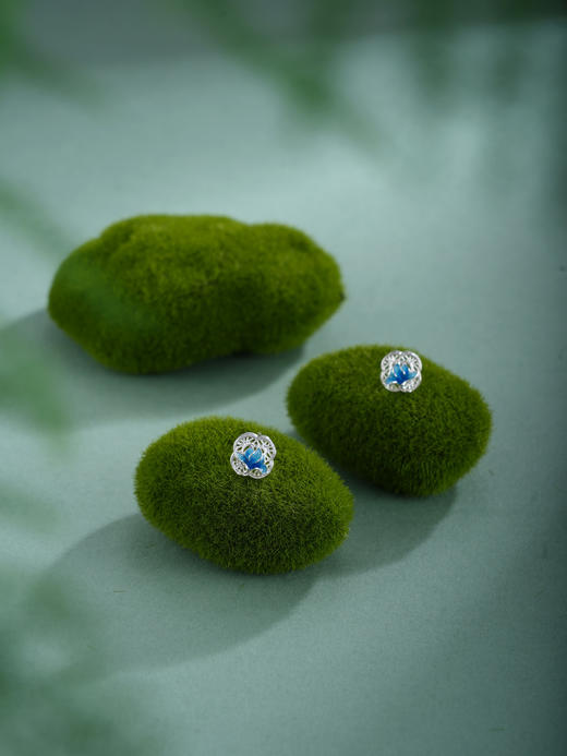 子佩集【轩畔玉兰】银S990耳钉【QFES050】原创作品花丝珐琅彩四叶玉兰莲2602 商品图5