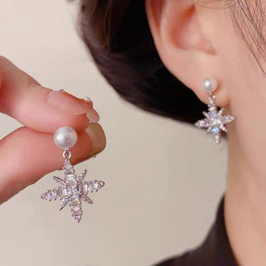 高级氛围感满钻雪花银针耳环-纪念日百货门店同款169698900 商品图4