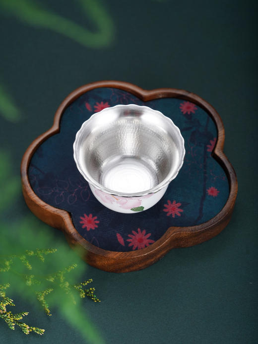 子佩集【国色欢瑞】银S990摆件【TZYF051】茶具牡丹浮雕葵口茶杯2602 商品图5
