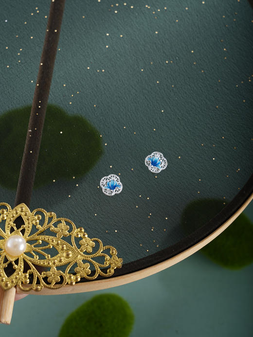 子佩集【轩畔玉兰】银S990耳钉【QFES050】原创作品花丝珐琅彩四叶玉兰莲2602 商品图8