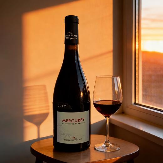 WE94高分&“主编之选”！沃里克家族梅克雷村级红葡萄酒 Domaine Voarick Famille Picard Mercurey Les Vignes Blanches 2017 商品图1