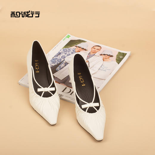 和诚行2026春季新款真皮时髦洋气舒适百搭不累脚中跟单鞋1080166 商品图4