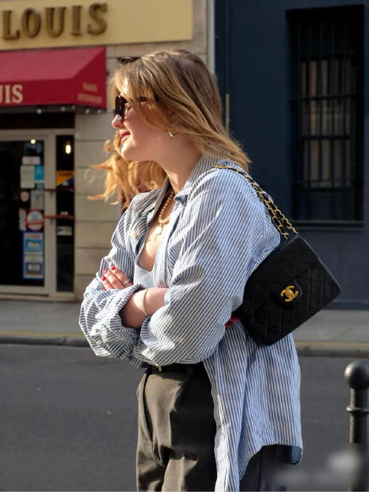 CHANEL 中古 方胖子 羊皮 黑金 斜挎包 商品图2