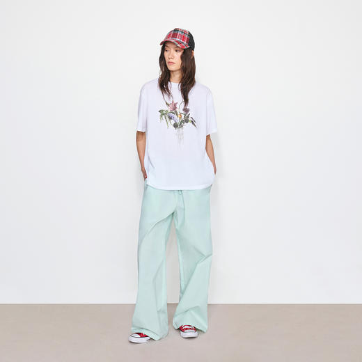 NUTH渐变花卉印花白色宽松微透短袖t恤女（发货/预售时间同步天猫） 商品图1