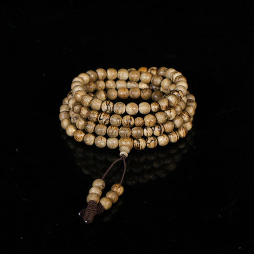 AN0207-8-2 东马老料  6.8mm*108 颗  11g多 商品图0