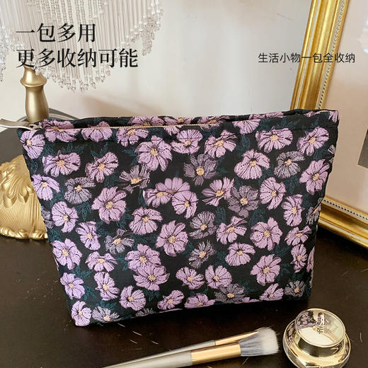 黑底紫花收纳包 商品图4