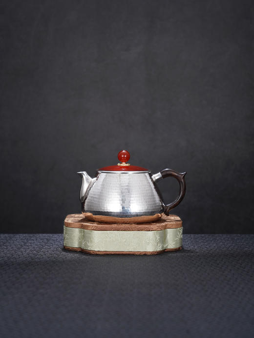子佩集【弘福胤禧】银S999摆件【COOXHCFO001】茶具红盖锤纹小茶壶2602 商品图9