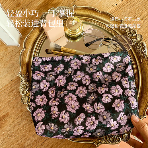 黑底紫花收纳包 商品图3