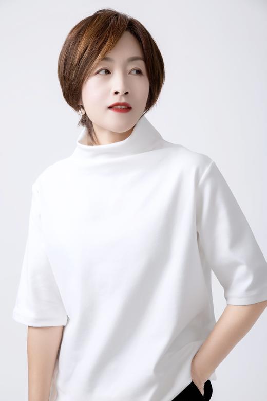 设计感磨毛五分袖T恤 商品图1