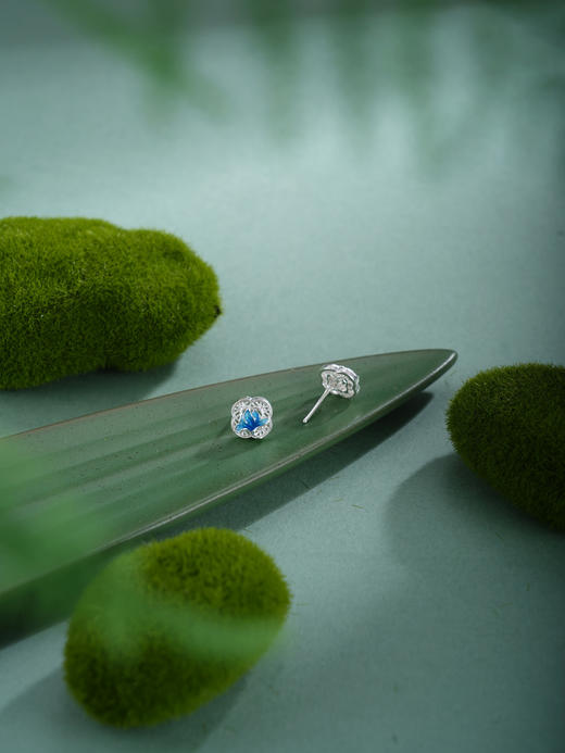 子佩集【轩畔玉兰】银S990耳钉【QFES050】原创作品花丝珐琅彩四叶玉兰莲2602 商品图7